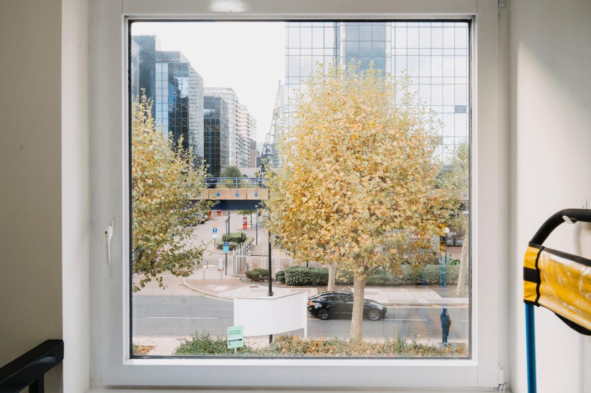 Wns Skylines Village London Exterior photo